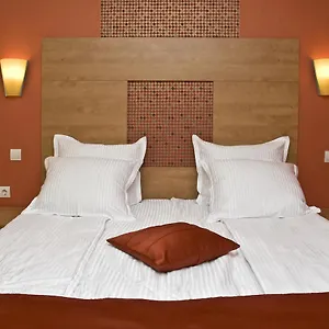 Hotel 4 Zona ***